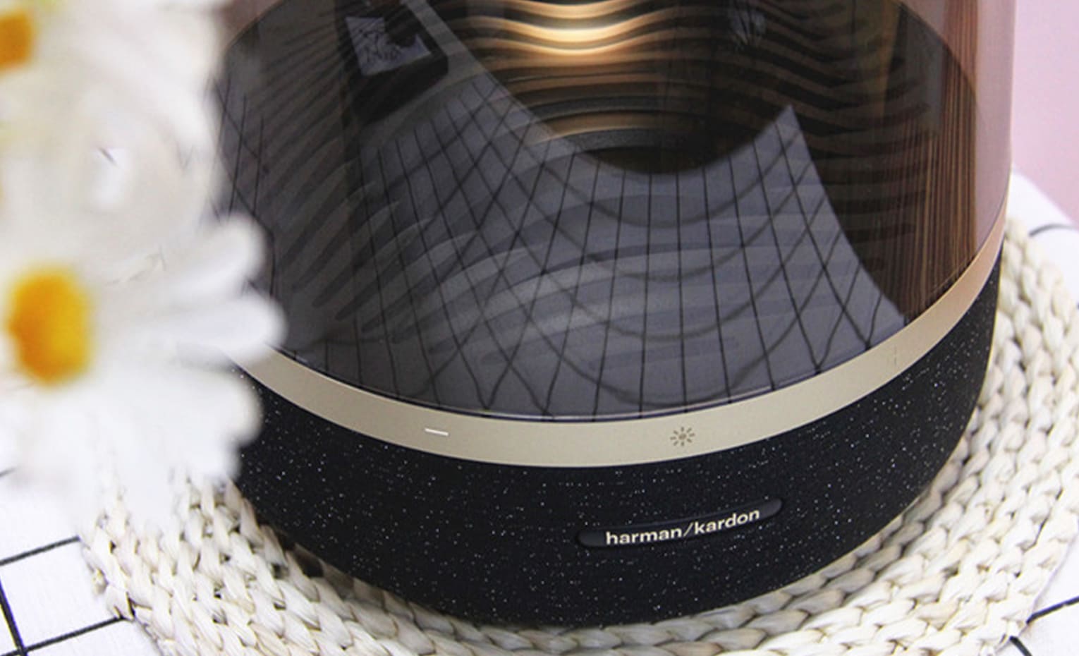 اسپیکر هارمن کاردن Aura Studio 3 Limited Edition