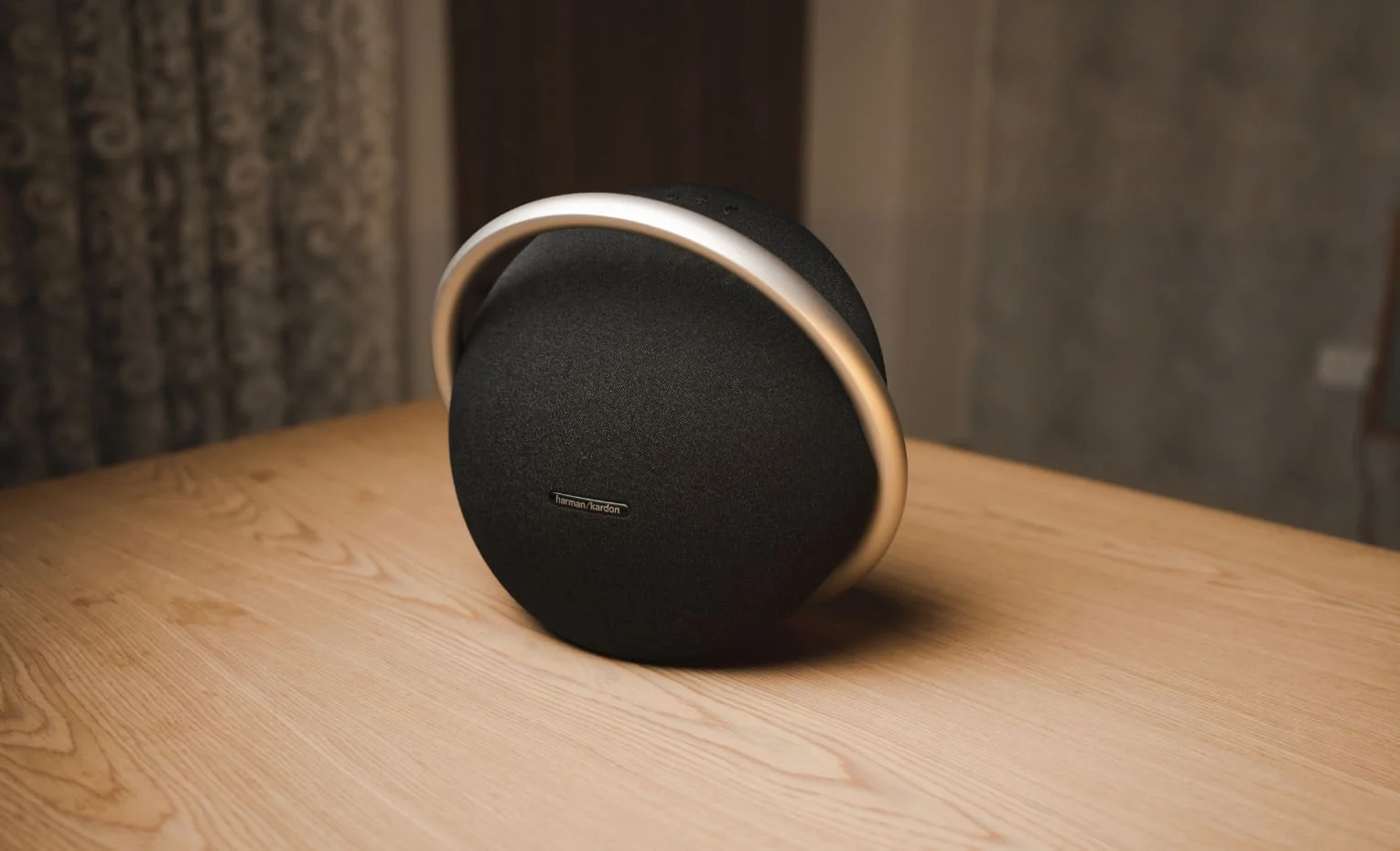 اسپیکر Harman Kardon Onyx Studio 8