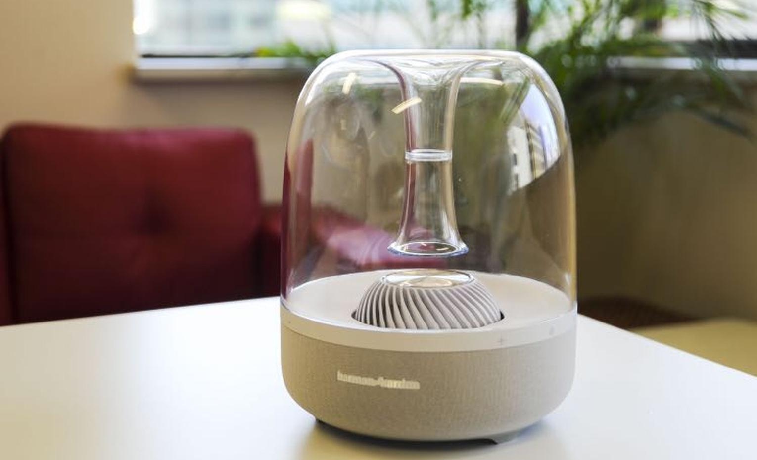 اسپیکر بلوتوثی Harman Kardon Aura Plus